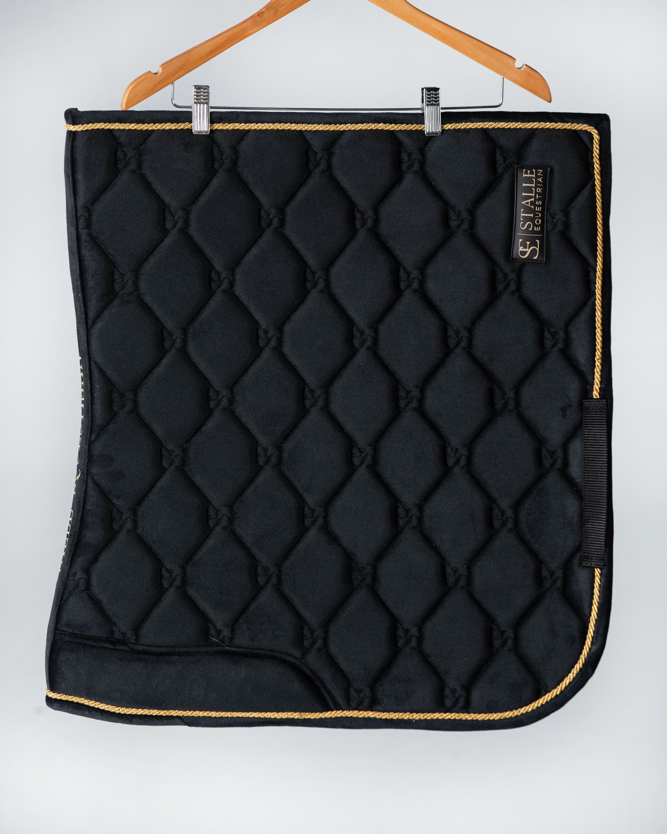 Velvet Dressage Saddle Pad - Black